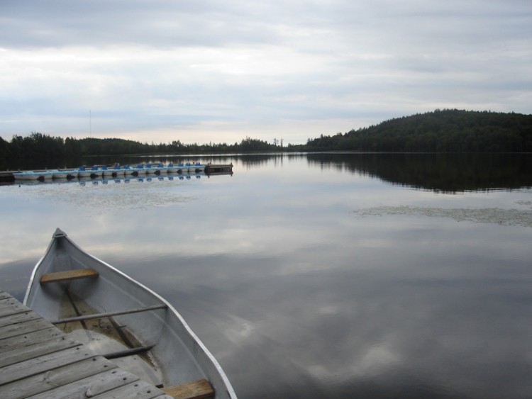 Wallpapers Nature Lakes - Ponds Canot miroitant