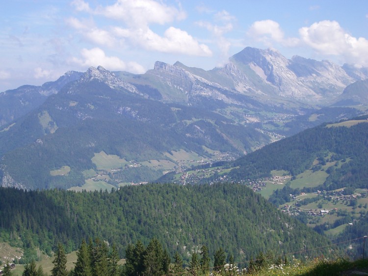 Fonds d'cran Nature Paysages la valle des Aravis