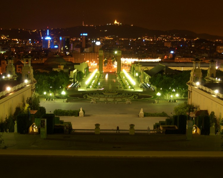 Fonds d'cran Voyages : Europe Espagne Barcelone by night