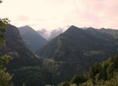 Fonds d'cran Nature Sa majest la montagne