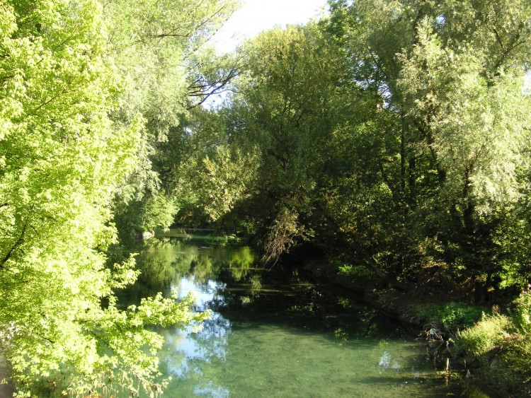 Fonds d'cran Nature Fleuves - Rivires - Torrents Le Thiou