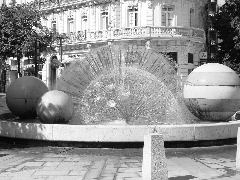 Wallpapers Constructions and architecture Fountains - Water Jets Fontaine