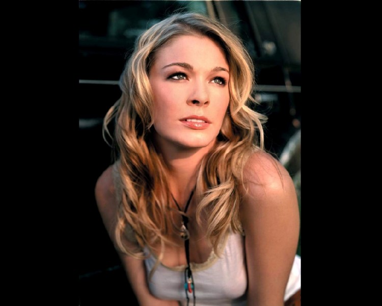 Wallpapers Celebrities Women LeAnn Rimes leann-rimes-10