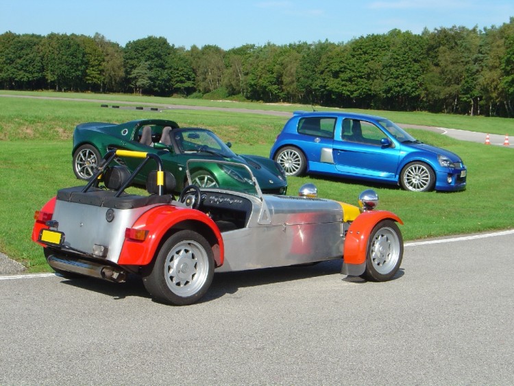 Wallpapers Cars Miscellaneous Seven, Elise et Clio V6.