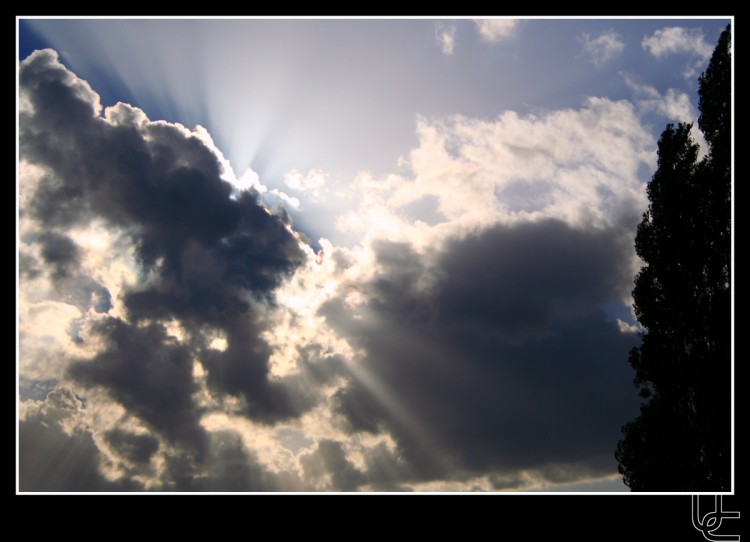 Fonds d'cran Nature Ciel - Nuages Nuage lumineux