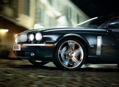 Fonds d'cran Voitures Jaguar XJR