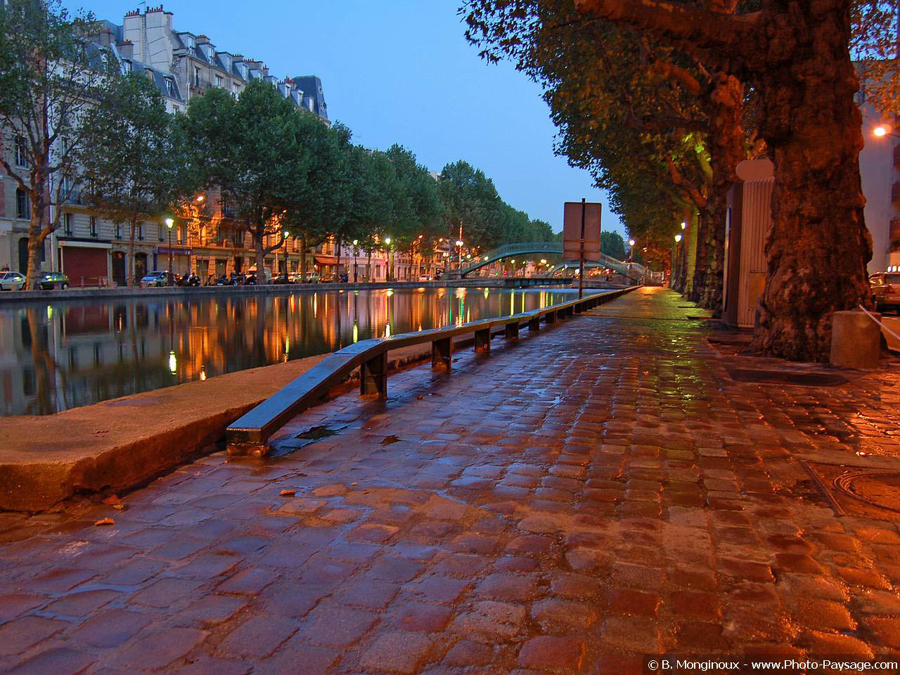 Wallpapers Trips : Europ France > Ile-de-France > Paris Canal St Martin