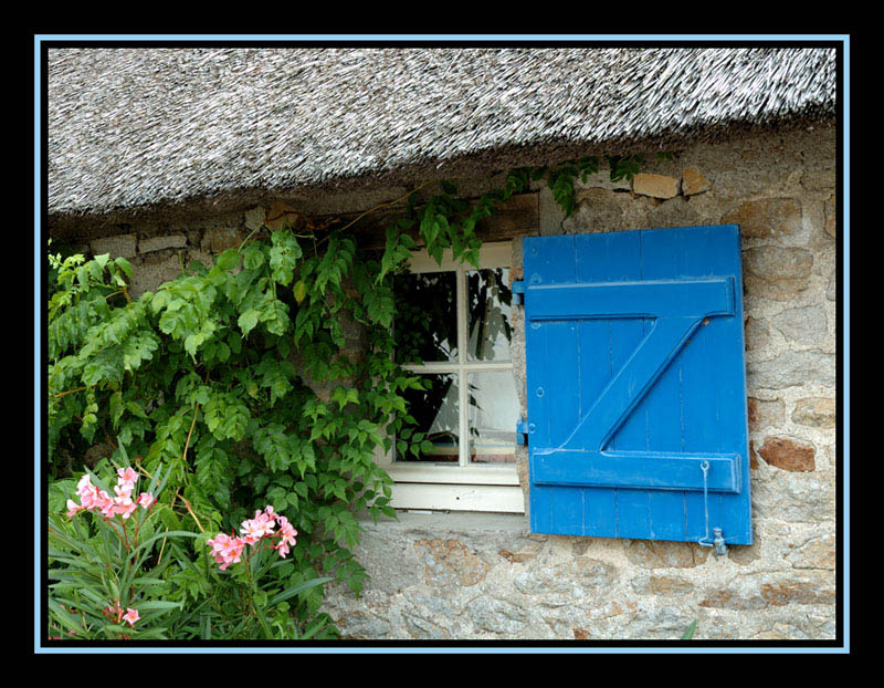 Fonds d'cran Constructions et architecture Portes - Fentres - Porches Fentre  la maquette