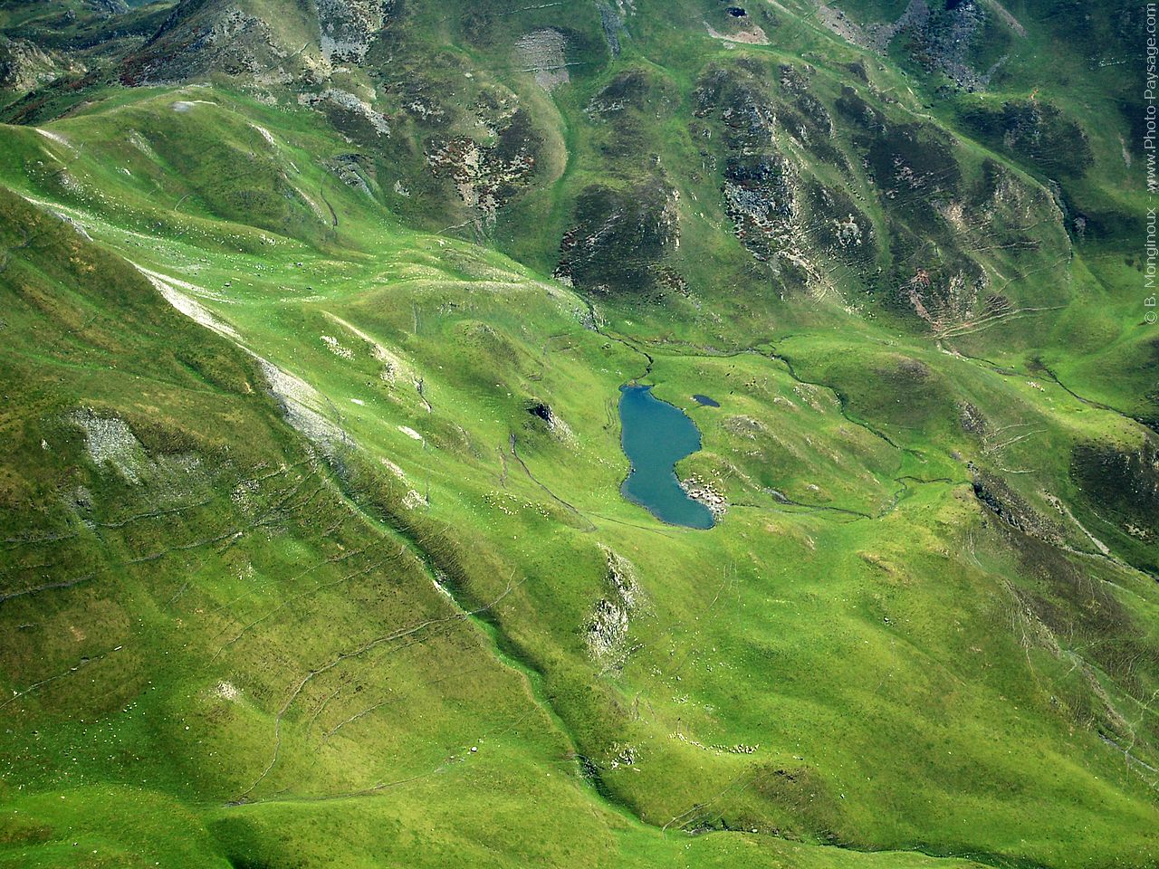 Fonds d'cran Nature Montagnes Valle d'Arizes vue depuis le sommet du Pic du Midi