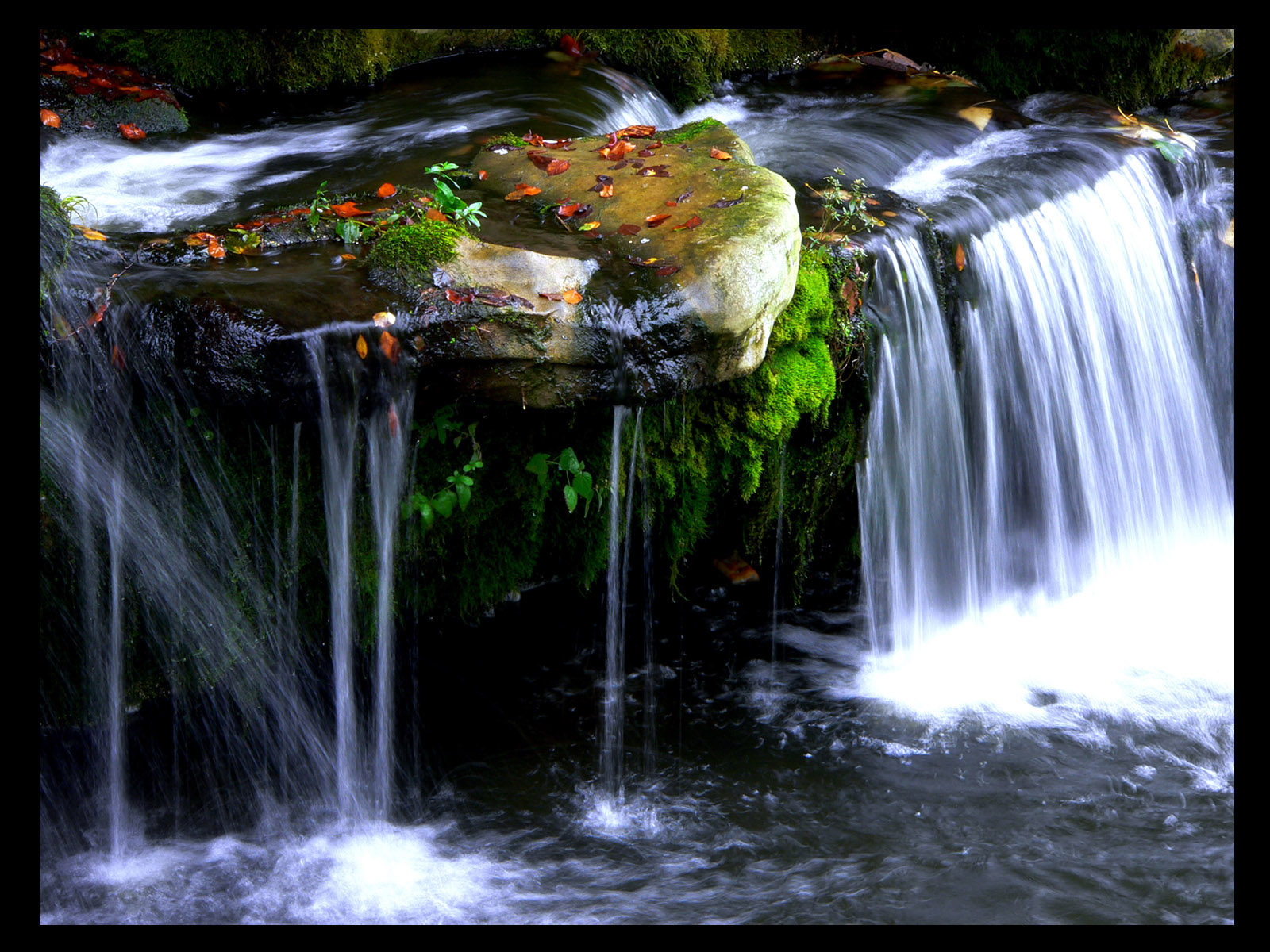 Fonds d'cran Nature Cascades - Chutes 