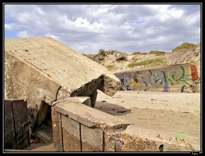 Fonds d'cran Constructions et architecture Ruines - Vestiges vestiges de guerre 2