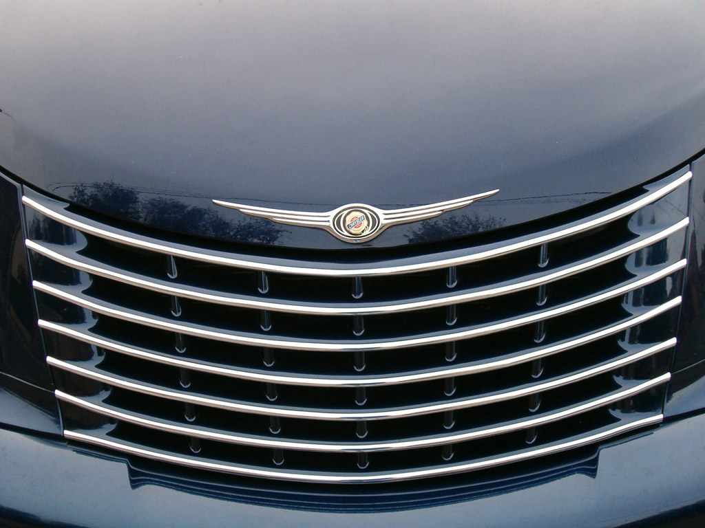 Fonds d'cran Voitures Chrysler chrome