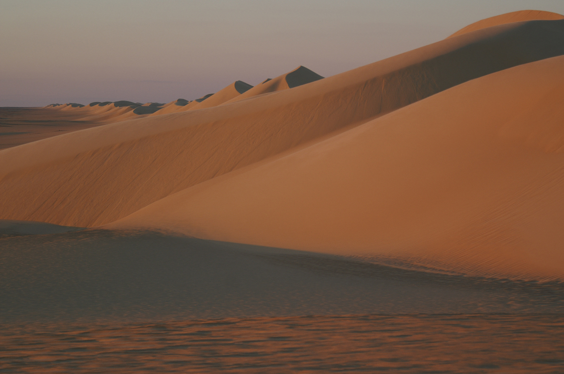 Fonds d'cran Nature Dserts Dunes au coucher du soleil