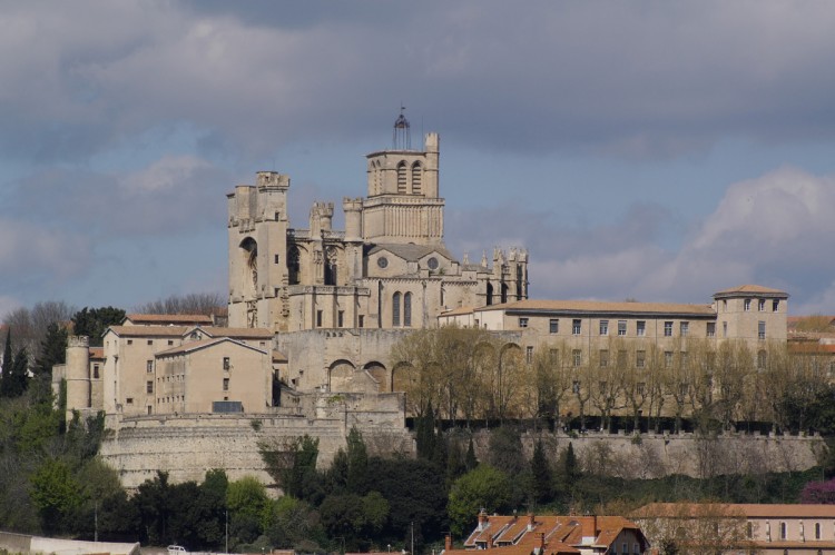 Wallpapers Trips : Europ France > Languedoc-Roussillon Bziers