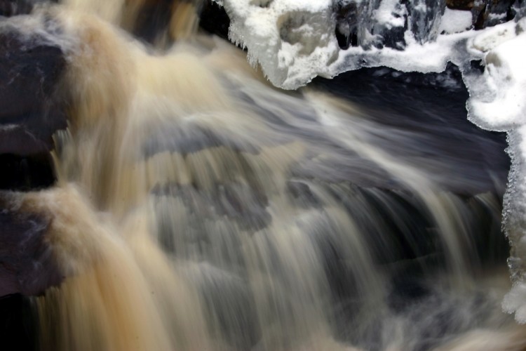 Fonds d'cran Nature Eau Rivire et glace.