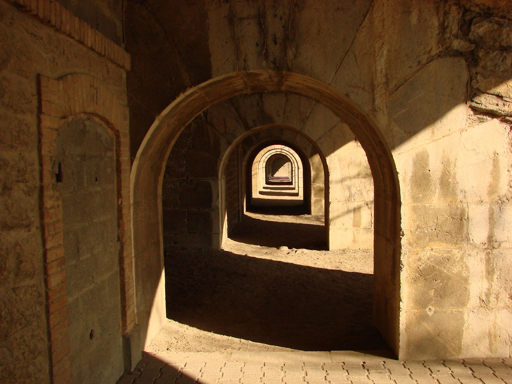 Fonds d'cran Constructions et architecture Ruines - Vestiges A la Bastille