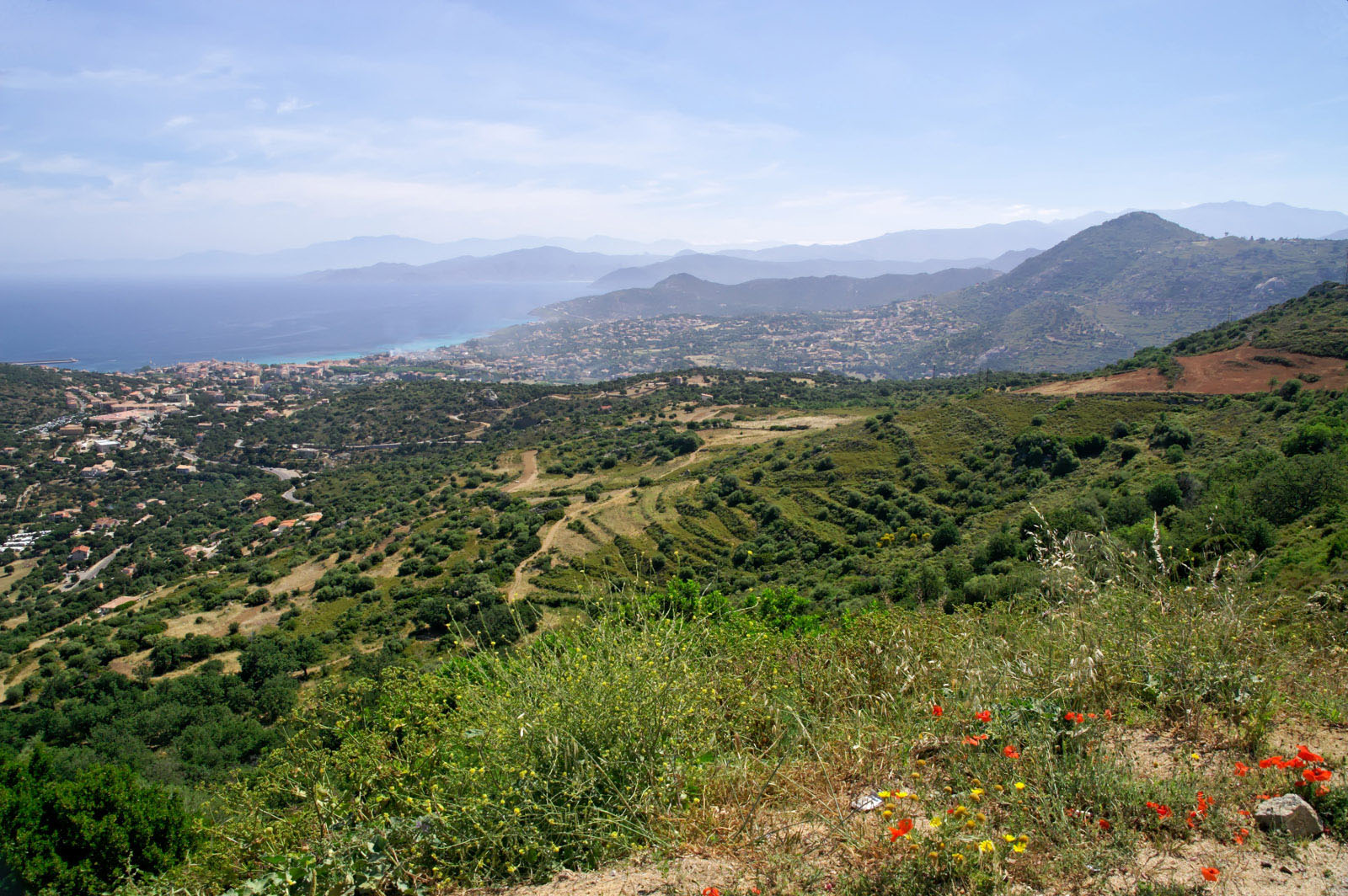 Fonds d'cran Voyages : Europe France > Corse L-ILE DE BEAUTE