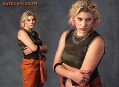 Fonds d'cran Clbrits Femme Katee Sackhoff