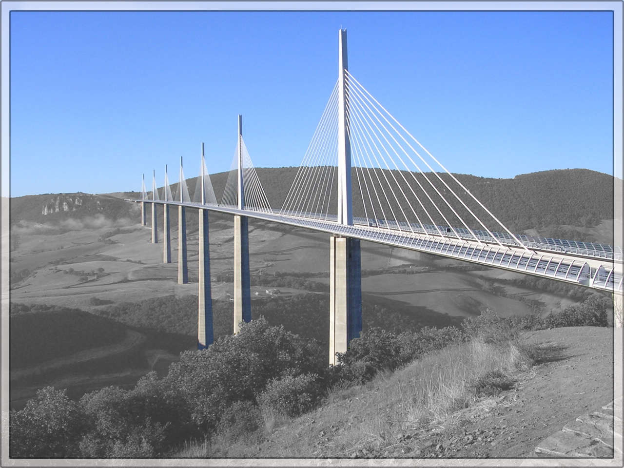 Wallpapers Constructions and architecture Bridges - Aqueduct Viaduc de Millau (2)