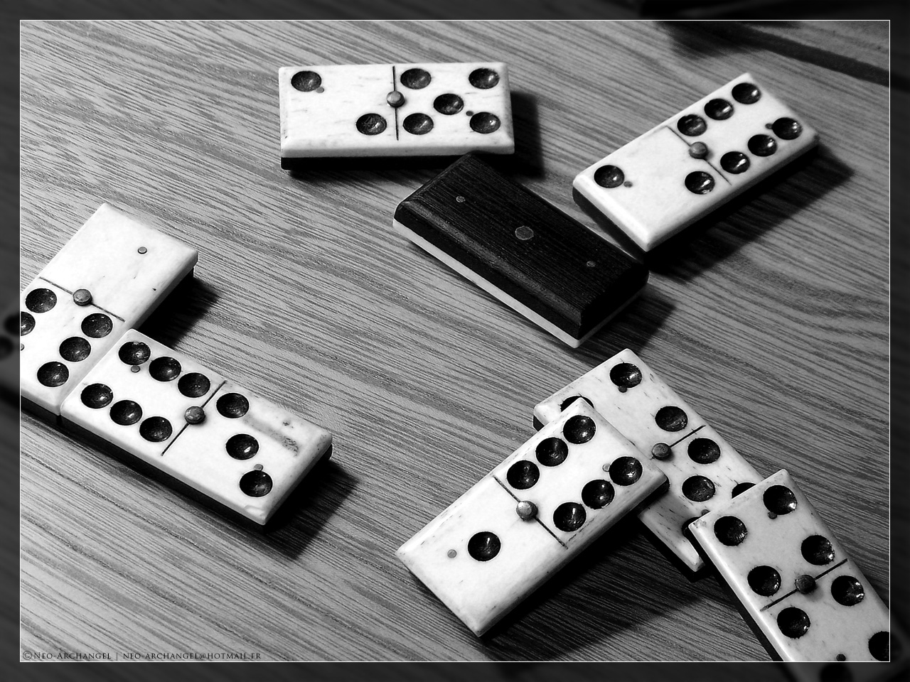 Wallpapers Objects Entertainment - Games Ou de domino !