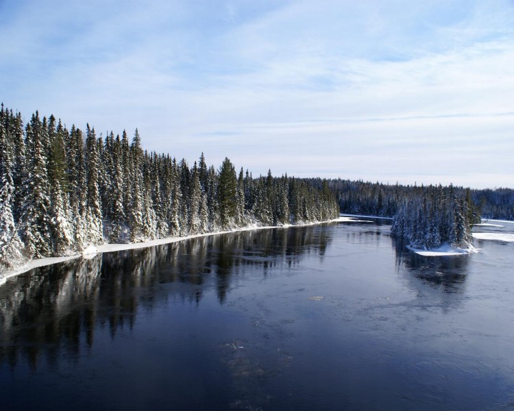 Fonds d'cran Nature Fleuves - Rivires - Torrents NEIGE DE PRINTEMPS