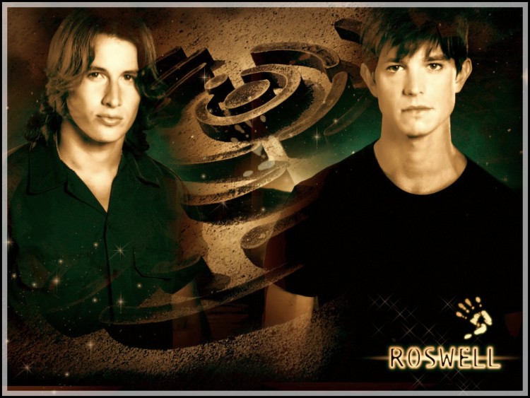 Fonds d'cran Sries TV Roswell MICHAEL ET MAX