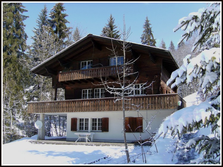 Fonds d'cran Voyages : Europe Suisse Chalet  Innreriz (canton de Berne)