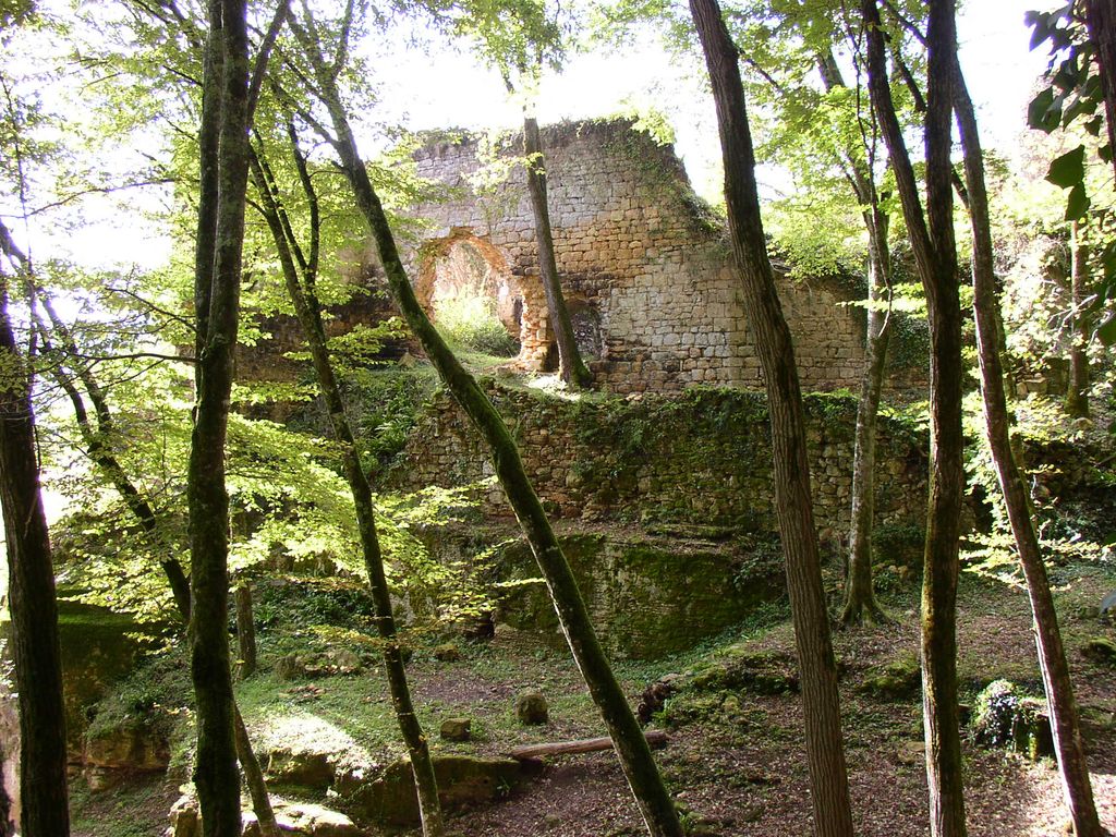 Wallpapers Trips : Europ France > Aquitaine ruines de la Madeleine