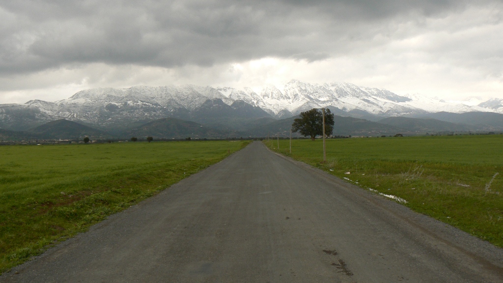 Wallpapers Nature Landscapes Road to the Mountain