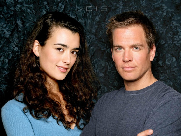 Fonds d'cran Sries TV NCIS : Enqutes Spciales NCIS Tony & Ziva