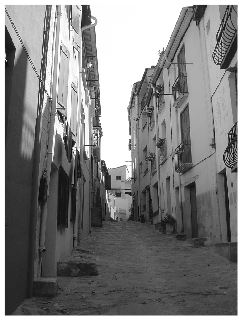 Fonds d'cran Constructions et architecture Rues - Ruelles rue de Collioures