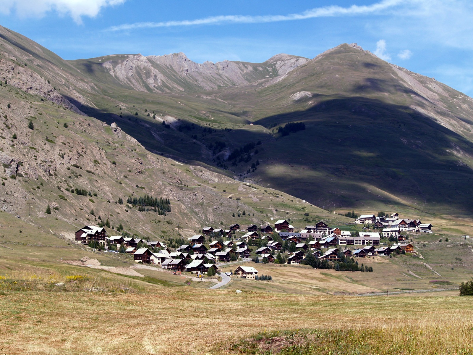 Fonds d'cran Nature Montagnes le village du coin en queyras