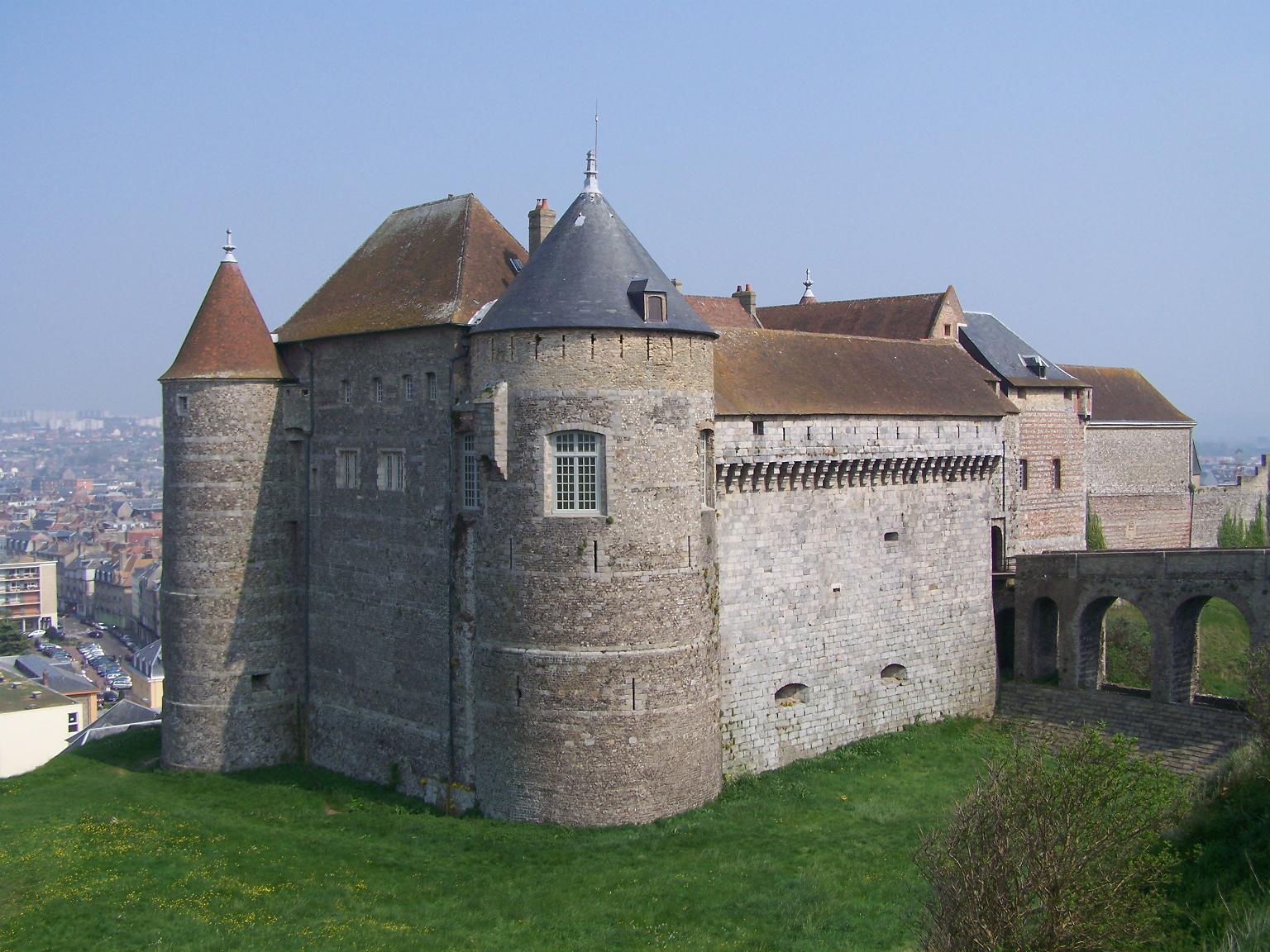 Fonds d'cran Constructions et architecture Chteaux - Palais Chteau