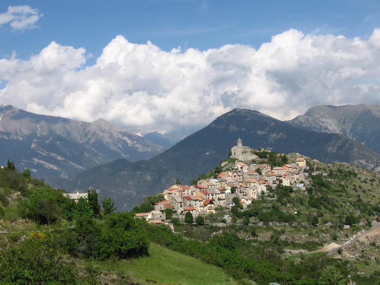 Wallpapers Trips : Europ France > Provence-Alpes-Cte d'Azur Illonse