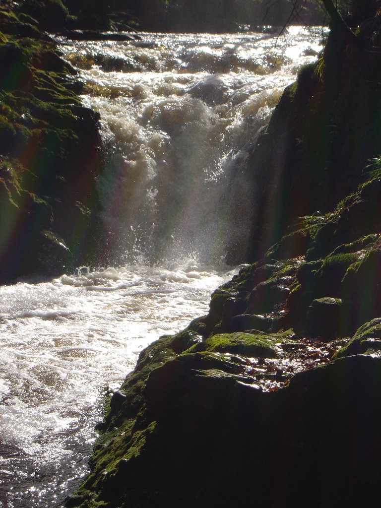 Fonds d'cran Nature Cascades - Chutes Hgne