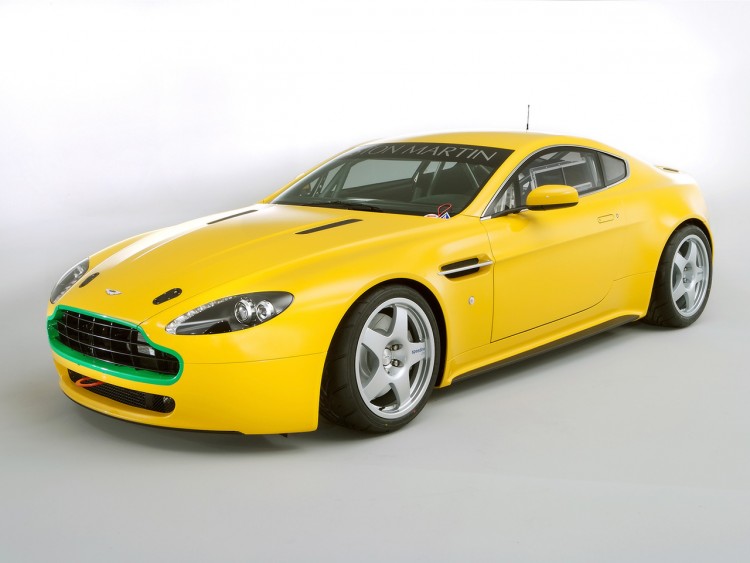 Fonds d'cran Voitures Aston Martin Aston Martin V8 Vantage N24