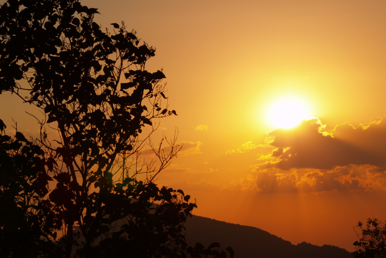 Fonds d'cran Nature Couchers et levers de Soleil 