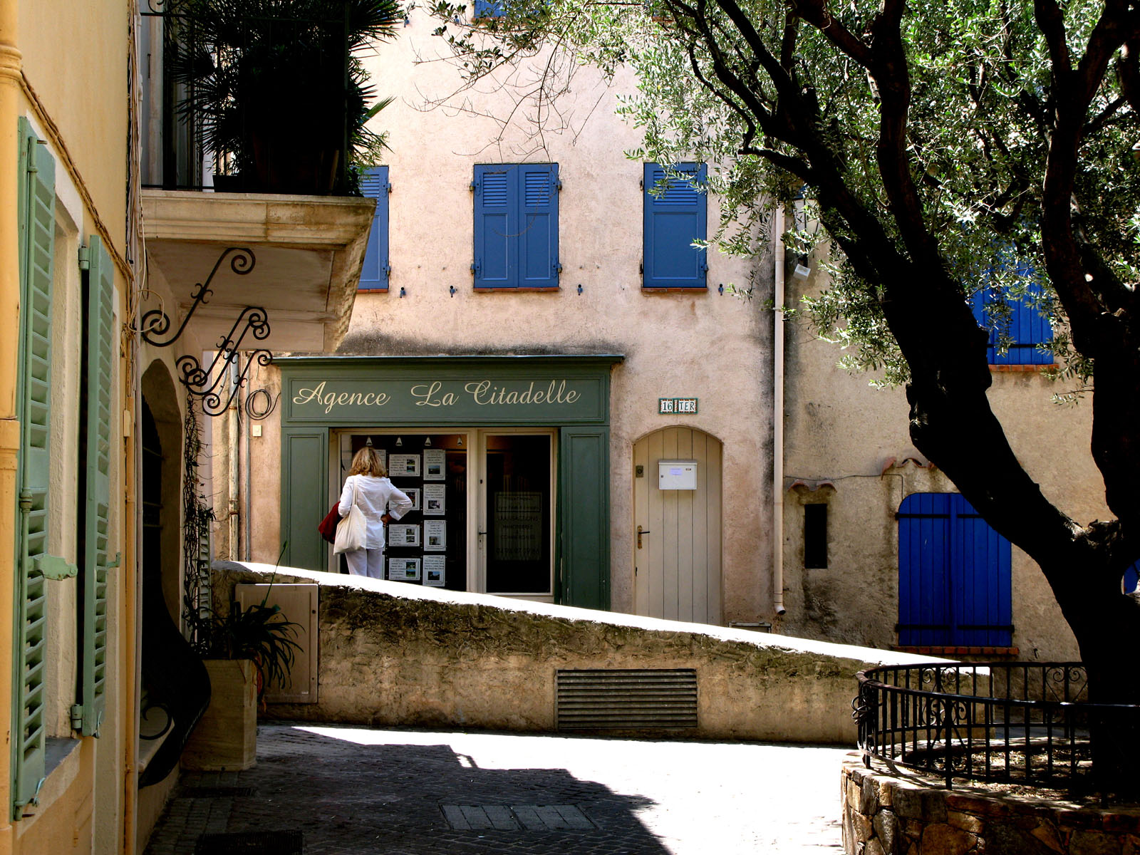 Wallpapers Constructions and architecture Streets Saint tropez