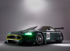 Fonds d'cran Voitures Aston Martin DB9 Lm Edition