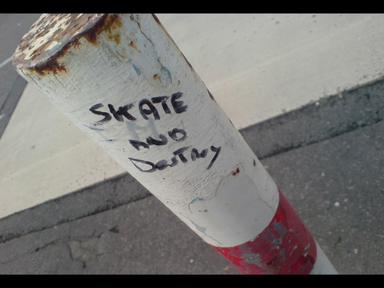 Wallpapers Sports - Leisures Skate - Rollerblade Skate & Destroy