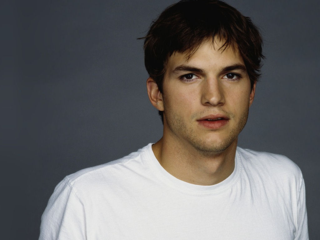 Wallpapers Celebrities Men Ashton Kutcher 