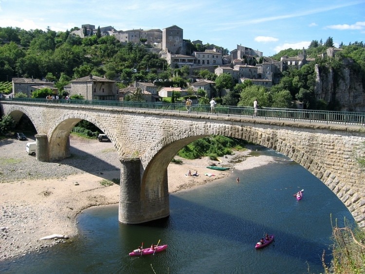 Wallpapers Trips : Europ France > Ardeche Balazuc