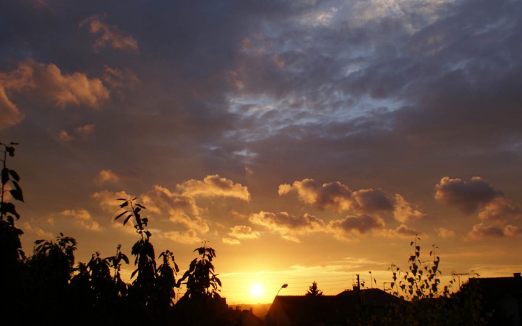 Fonds d'cran Nature Couchers et levers de Soleil Antes