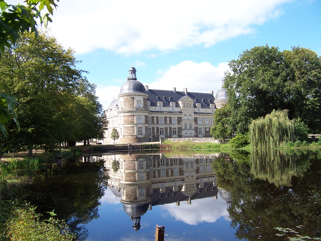 Fonds d'cran Constructions et architecture Chteaux - Palais Chateau de Serrant