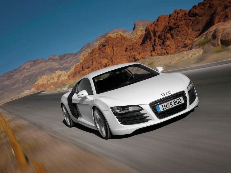 Fonds d'cran Voitures Audi r8 blanche