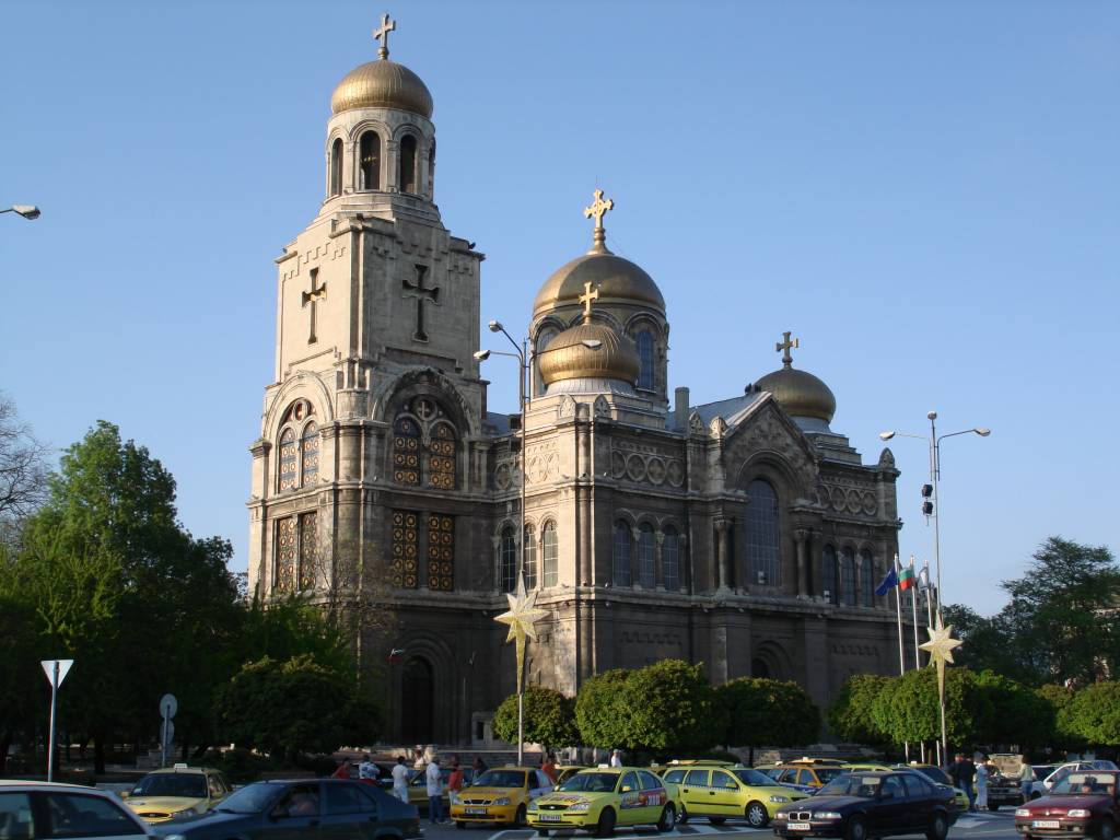 Fonds d'cran Voyages : Europe Bulgarie Cathedral de Varna