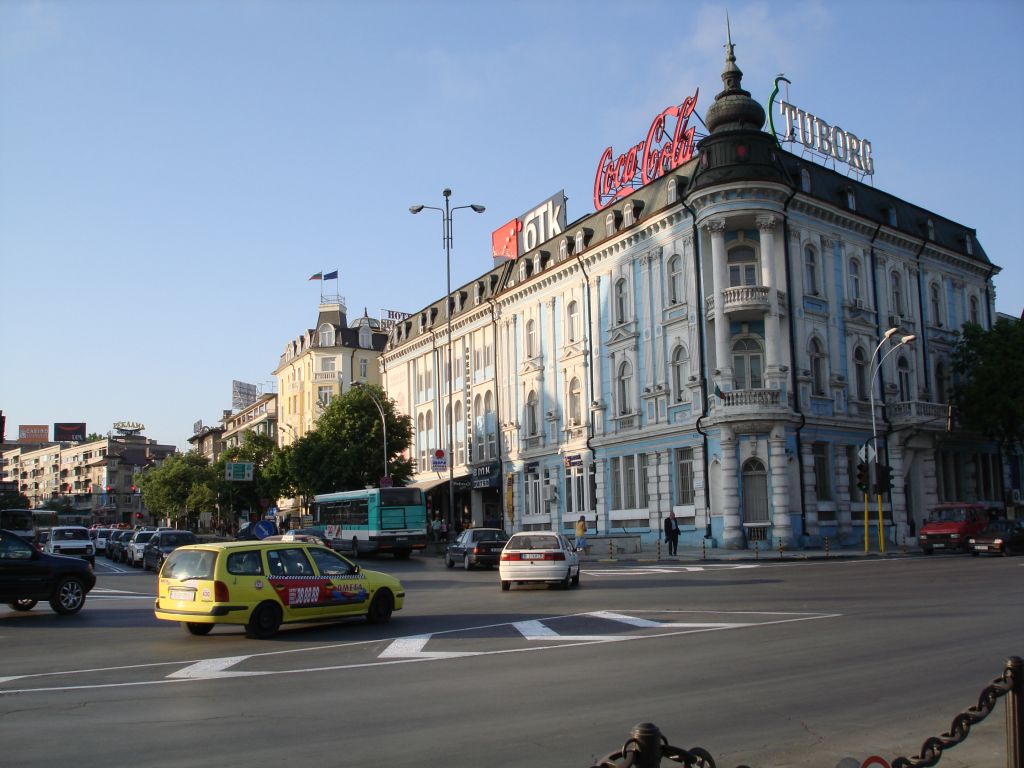 Fonds d'cran Voyages : Europe Bulgarie Center de Varna