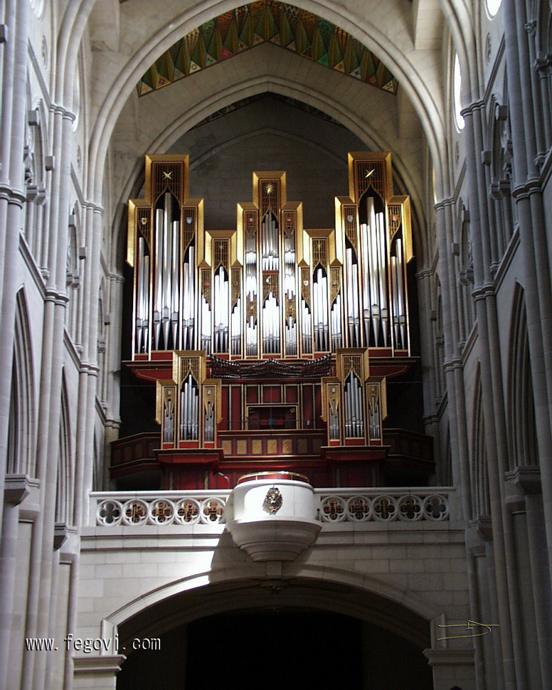 Fonds d'cran Objets Musique Madrid chatedral organ