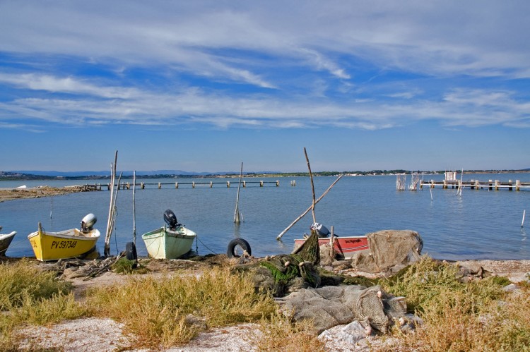 Wallpapers Trips : Europ France > Languedoc-Roussillon Peitit port de Bages sur l'tang.