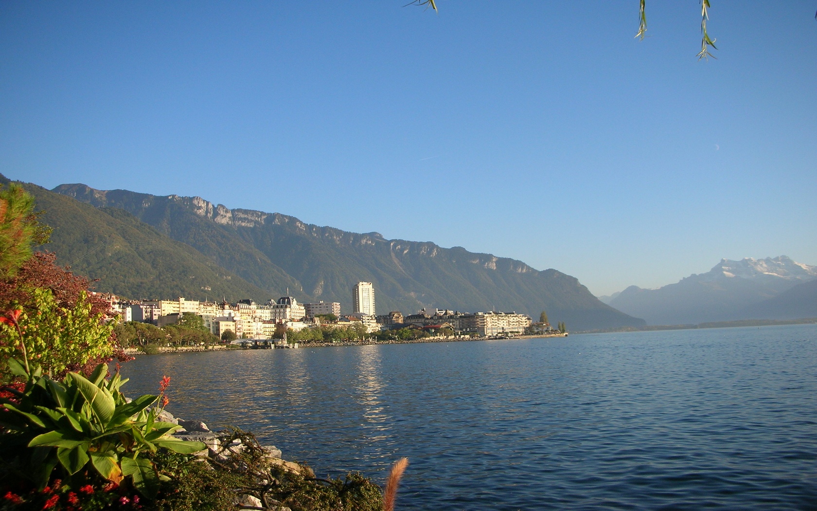 Fonds d'cran Voyages : Europe Suisse Le lac Lman  : Montreux